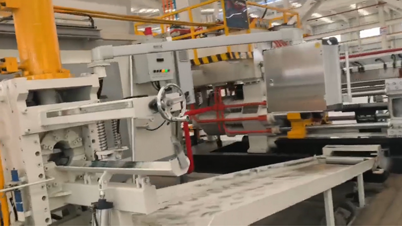 Etapa de extrusión y tracción